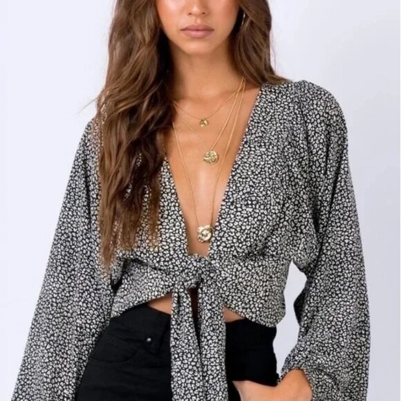 Princess Polly Tops - Princess Polly Tie Front Cheetah top